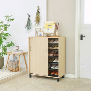 SHIRAI STORE Entrance storage