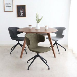TOHMA Chairs and Stools