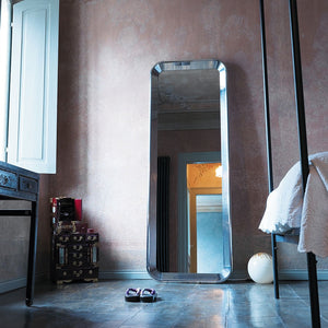 MAGIS | Mirrors and dressers